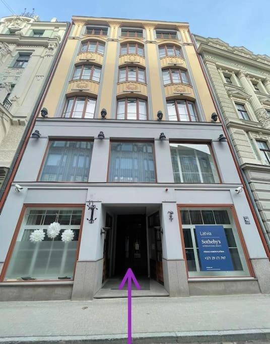 Apartment 3 Bedroom In The Old/t *