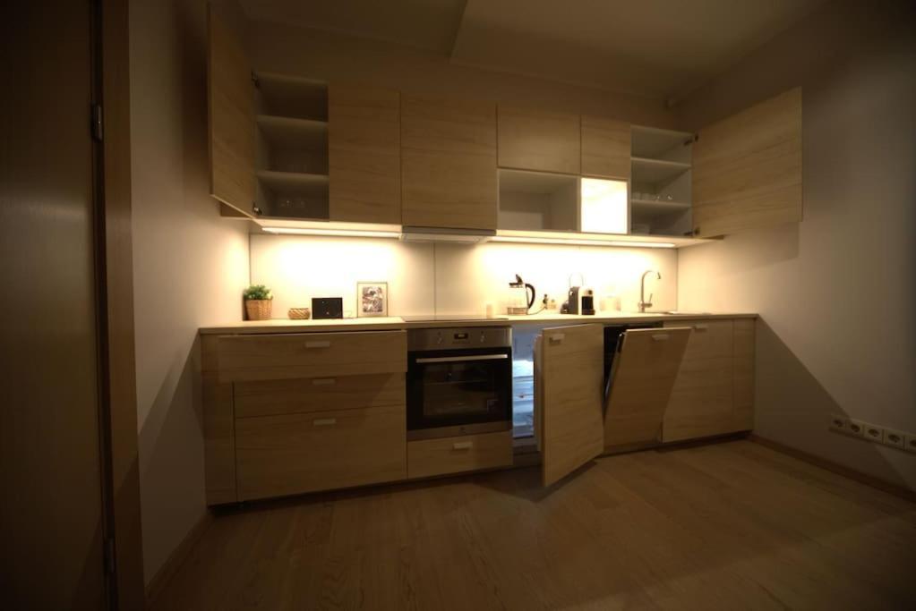 Lejlighed 3 Bedroom In The Old/t Riga